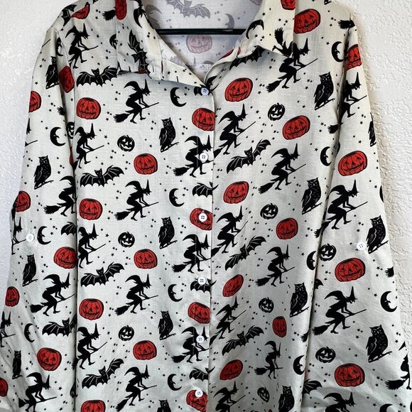 Emery Rose Lightweight all Over Halloween Print Top Blouse‎ Size 2XL - Picture 2 of 8